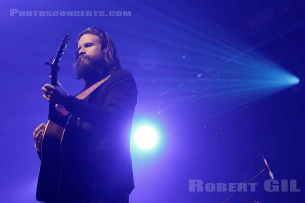 FATHER JOHN MISTY - 2015-10-31 - PARIS - Grande Halle de La Villette - 